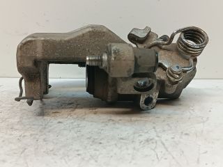 bontott VOLVO V50 Jobb hátsó Féknyereg Munkahengerrel