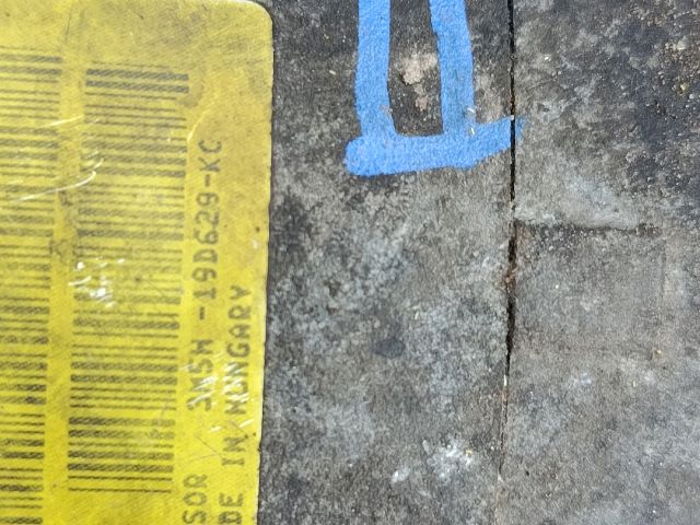 bontott VOLVO V50 Klímakompresszor