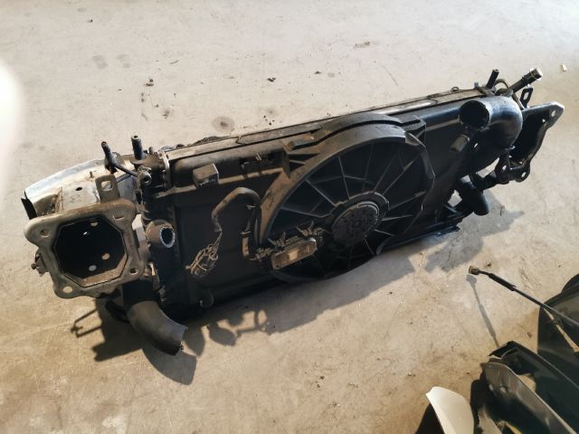 bontott VOLVO V50 Komplett Homlokfal (Részeivel)