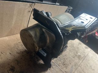 bontott VOLVO V50 Kormányszervó Motor (Hidraulikus)