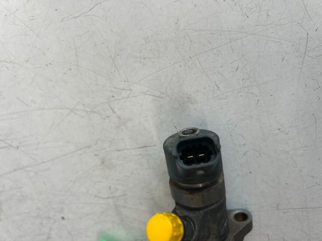 bontott VOLVO V50 Porlasztó (1 db)