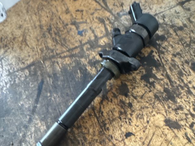 bontott VOLVO V50 Porlasztó (1 db)