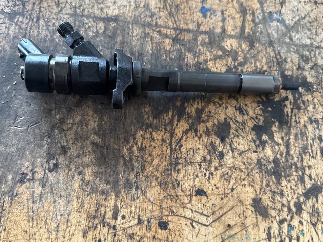 bontott VOLVO V50 Porlasztó (1 db)