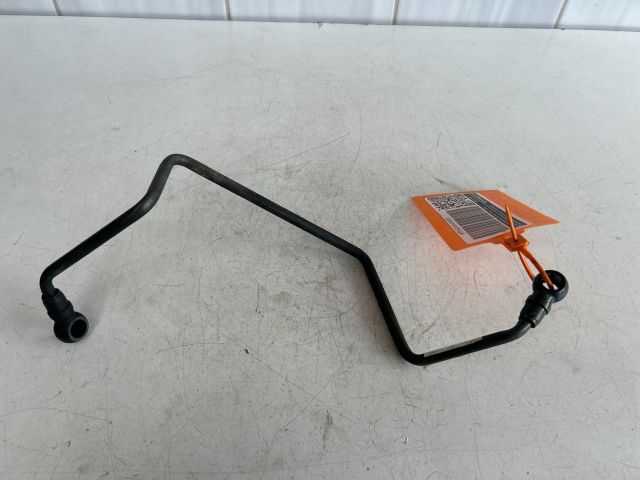 bontott VOLVO V50 Turbó Olajcső