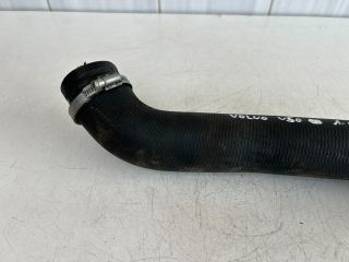 bontott VOLVO V50 Turbócső