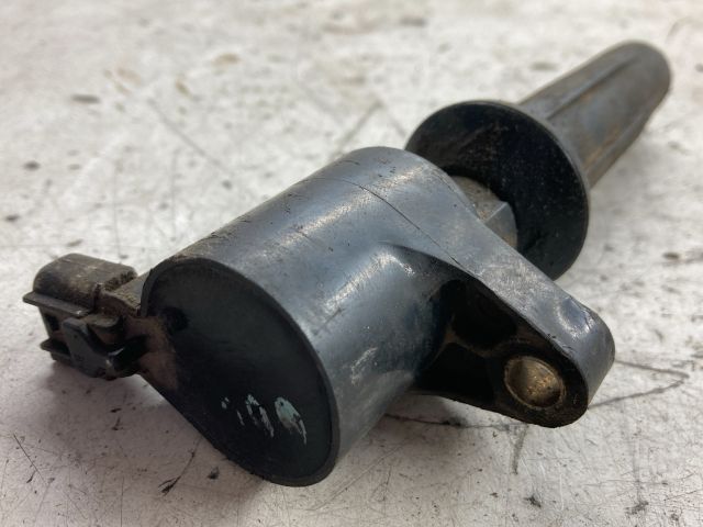 bontott VOLVO V50 Gyújtótrafó