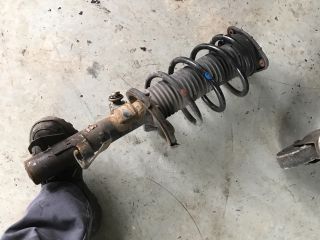 bontott VOLVO V50 Bal első Gólyaláb (Lengécsillapító, Rugó)