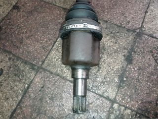 bontott VOLVO V50 Bal Féltengely