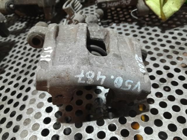 bontott VOLVO V50 Bal hátsó Féknyereg Munkahengerrel