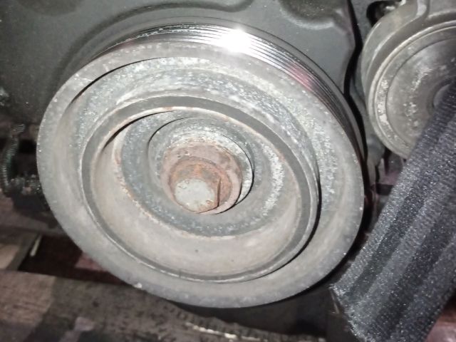 bontott VOLVO V50 Főtengely Szíjtárcsa