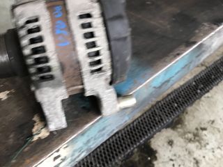 bontott VOLVO V50 Generátor