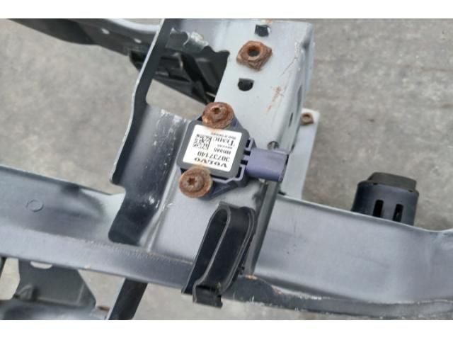 bontott VOLVO V50 Homlokfal (Üres lemez)