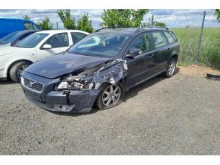 bontott VOLVO V50 Homlokfal (Üres lemez)