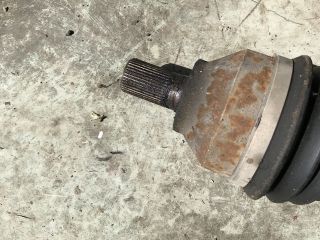 bontott VOLVO V50 Jobb Féltengely