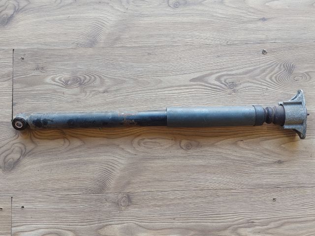 bontott VOLVO V50 Jobb hátsó Lengéscsillapító