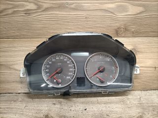 bontott VOLVO V50 Kilométeróra