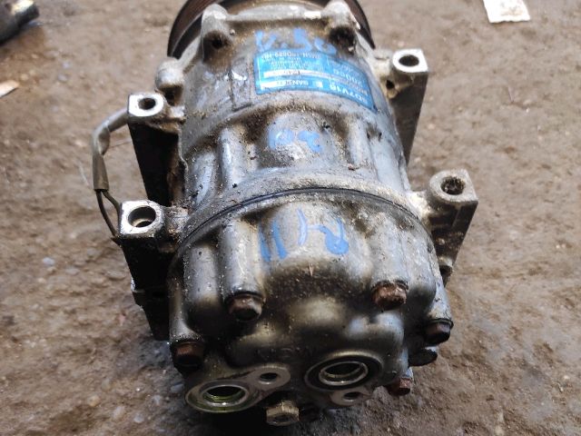 bontott VOLVO V50 Klímakompresszor