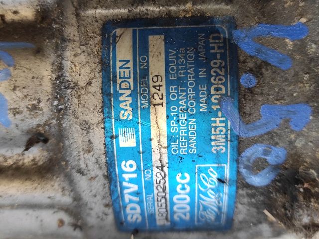 bontott VOLVO V50 Klímakompresszor