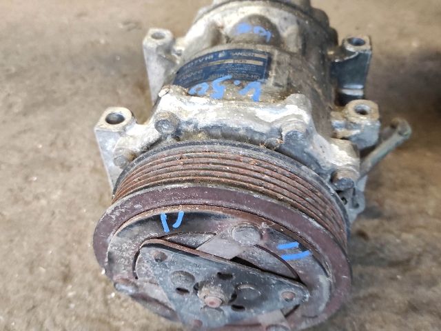 bontott VOLVO V50 Klímakompresszor