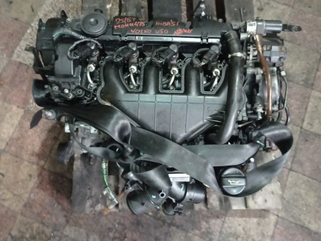 bontott VOLVO V50 Motor (Fűzött blokk hengerfejjel)