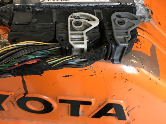 bontott VOLVO V50 Motorvezérlő