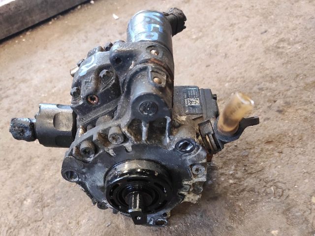 bontott VOLVO V50 Nagynyomású Szivattyú