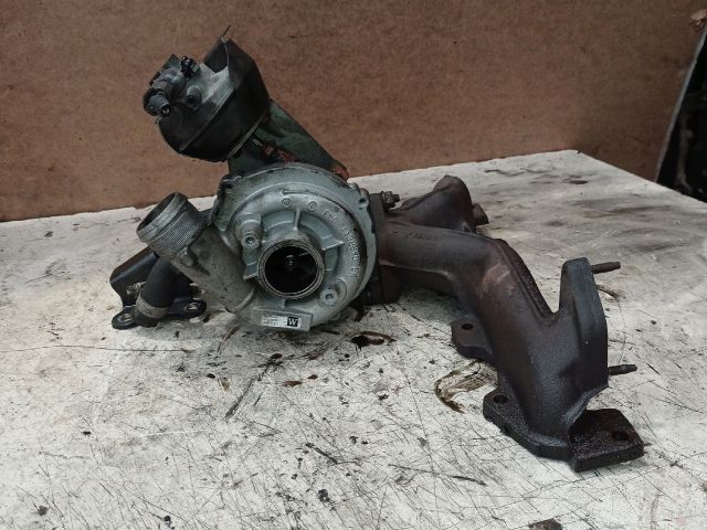 bontott VOLVO V50 Turbó