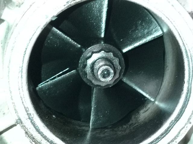 bontott VOLVO V50 Turbó