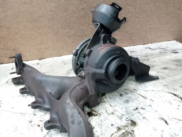 bontott VOLVO V50 Turbó