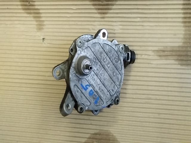 bontott VOLVO V50 Vákumpumpa
