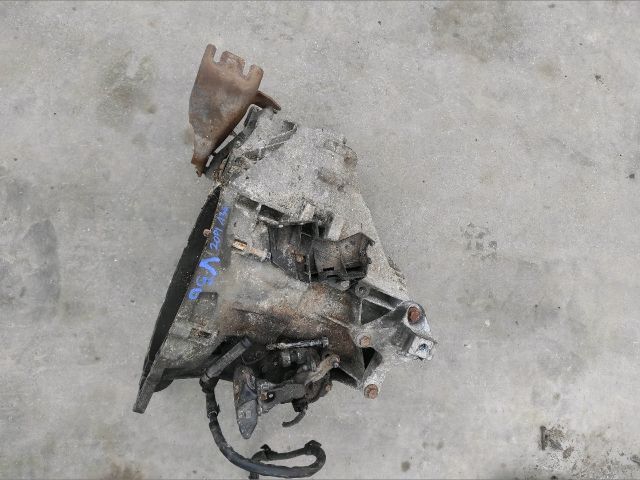 bontott VOLVO V50 Váltó (Mechanikus)