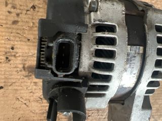 bontott VOLVO V50 Generátor