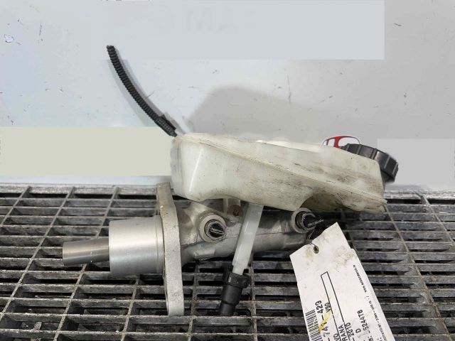 bontott VOLVO V50 Főfékhenger