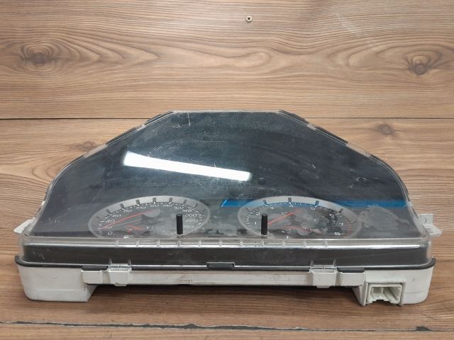 bontott VOLVO V50 Kilométeróra