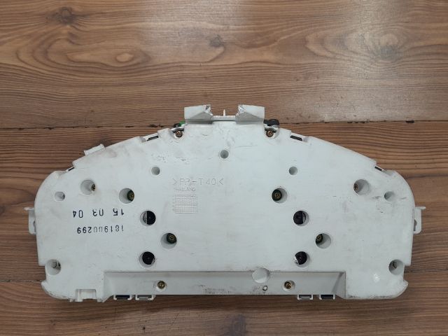 bontott VOLVO V50 Kilométeróra