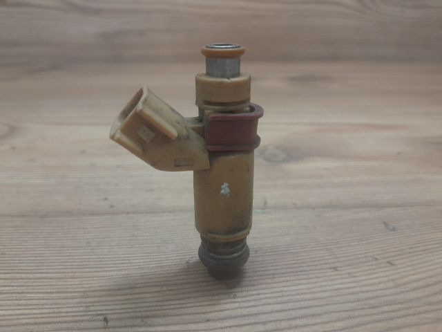 bontott VOLVO V50 Porlasztó (1 db)