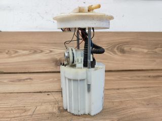 bontott VOLVO V50 Üzemanyag Szivattyú