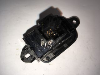 bontott VOLVO V50 Ablakemelő Kapcsoló (Pozíciófüggetlen)