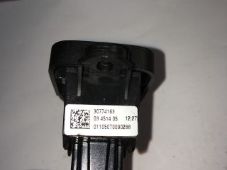 bontott VOLVO V50 Ablakemelő Kapcsoló (Pozíciófüggetlen)