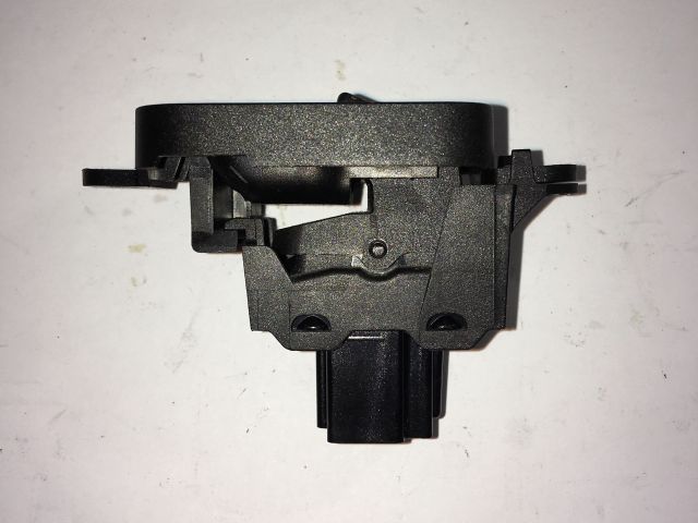 bontott VOLVO V50 Ablakemelő Kapcsoló (Pozíciófüggetlen)