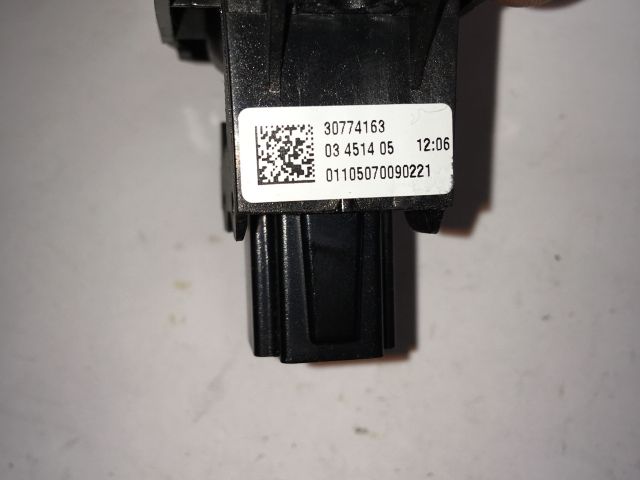 bontott VOLVO V50 Ablakemelő Kapcsoló (Pozíciófüggetlen)