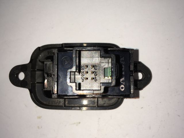 bontott VOLVO V50 Ablakemelő Kapcsoló (Pozíciófüggetlen)