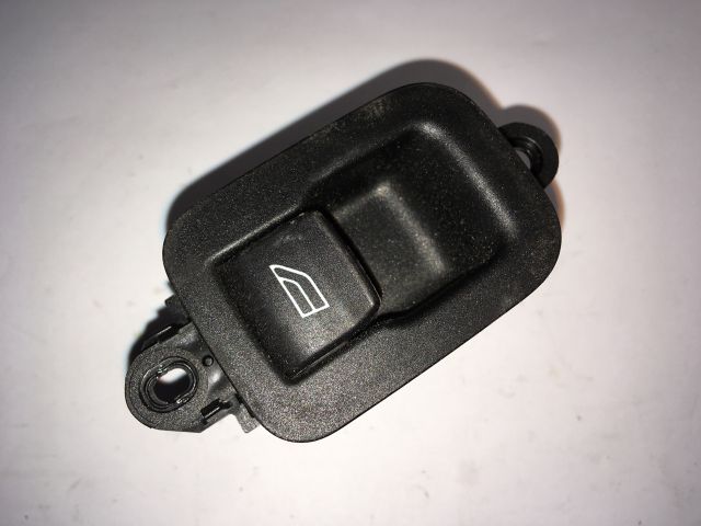 bontott VOLVO V50 Ablakemelő Kapcsoló (Pozíciófüggetlen)