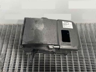 bontott VOLVO V50 Akkumulátor Tartó