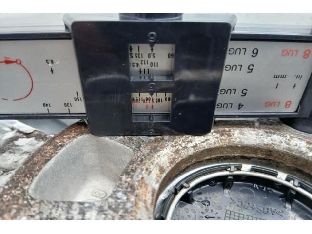 bontott VOLVO V50 Alufelni Szett Gumival