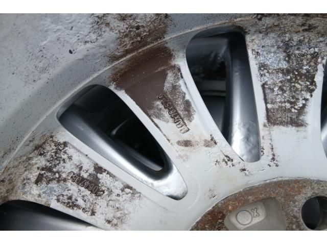 bontott VOLVO V50 Alufelni Szett Gumival