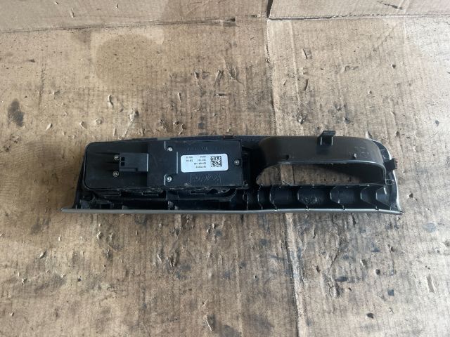 bontott VOLVO V50 Bal első Ablakemelő Kapcsoló