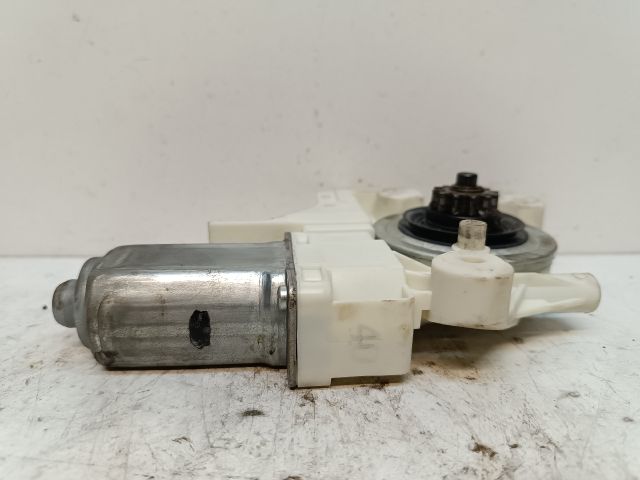 bontott VOLVO V50 Bal első Ablakemelő Motor