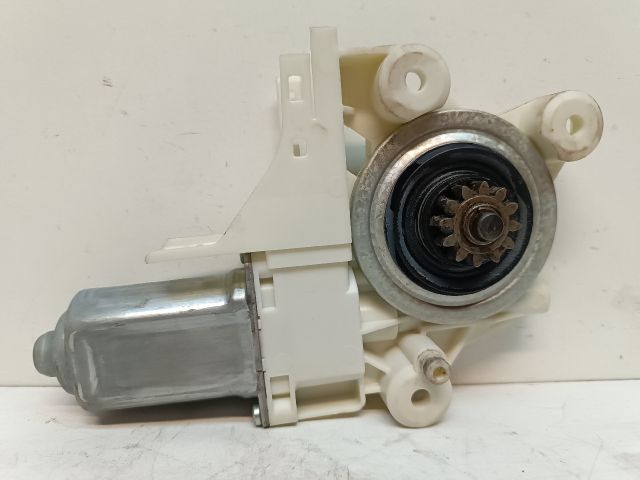 bontott VOLVO V50 Bal első Ablakemelő Motor