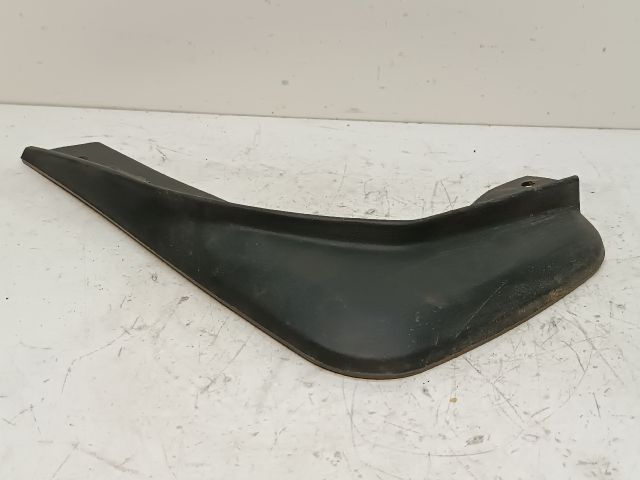 bontott VOLVO V50 Bal első Sárvédő Gumi